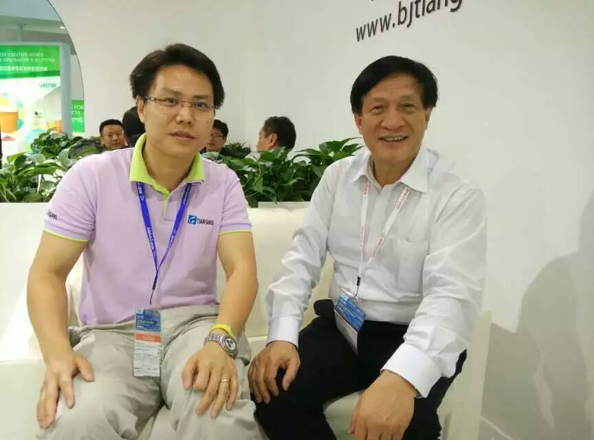 CHINAPLAS 2015探秘天罡展位為何如此火爆？